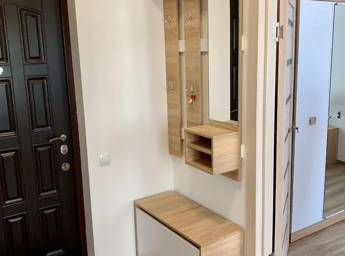 1 Arcadia Apartment *